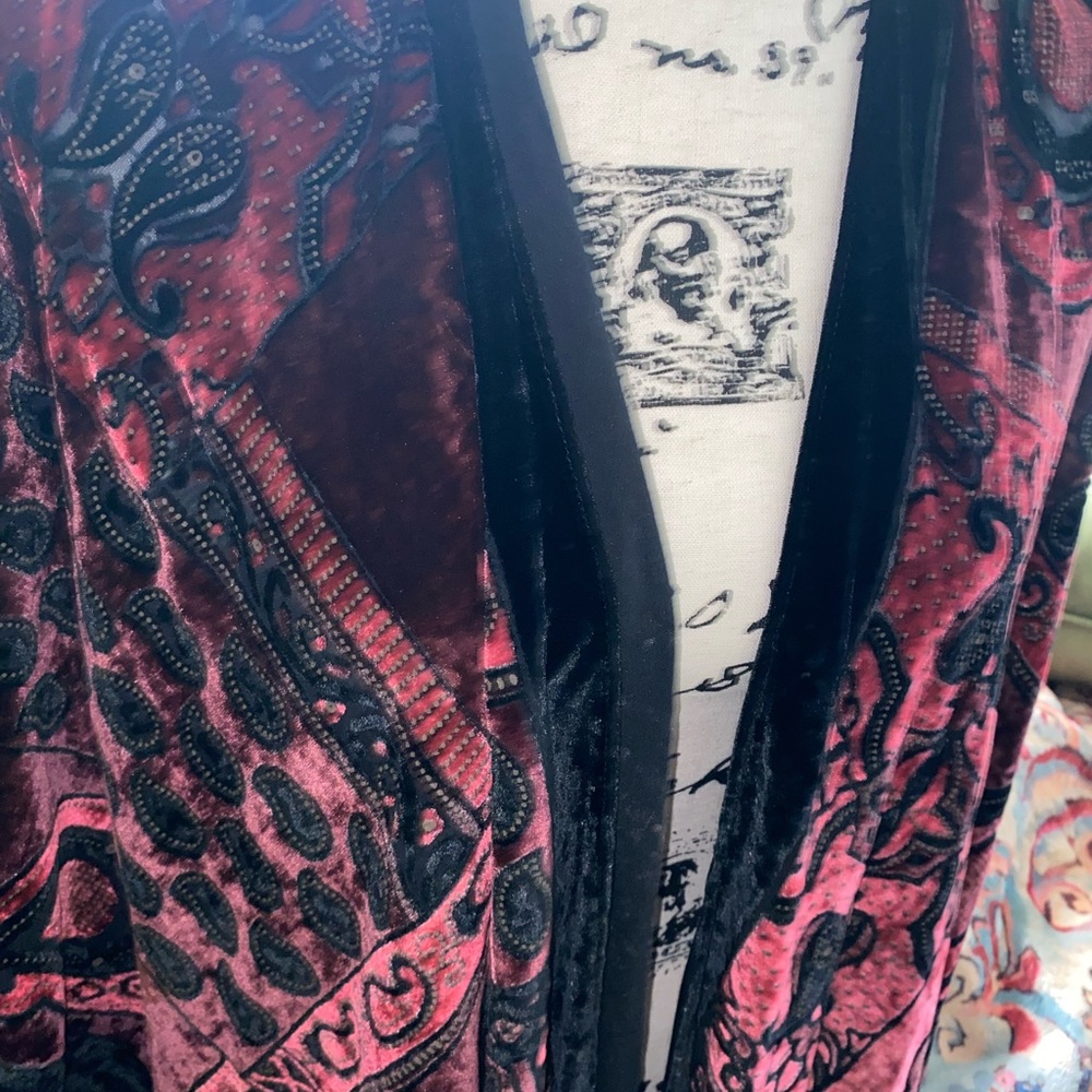 Velvet kimono
